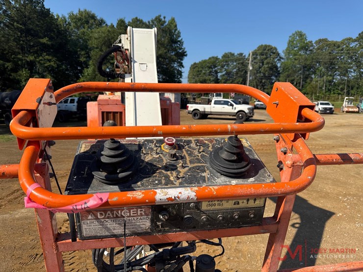 2018-snorkel-ab60j-boom-lift-image-9
