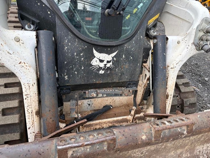 2021-bobcat-t66-image-7