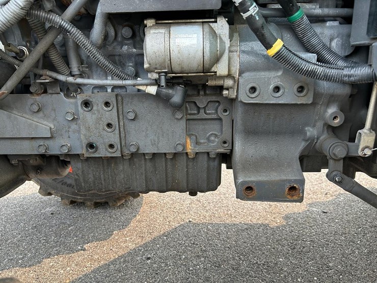 kubota-mx6000-image-13