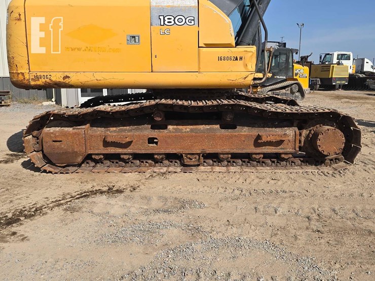 2016-deere-180g-lc-image-33