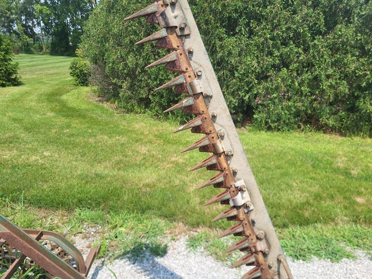 oliver-82--2-point-sickle-mower-image-13