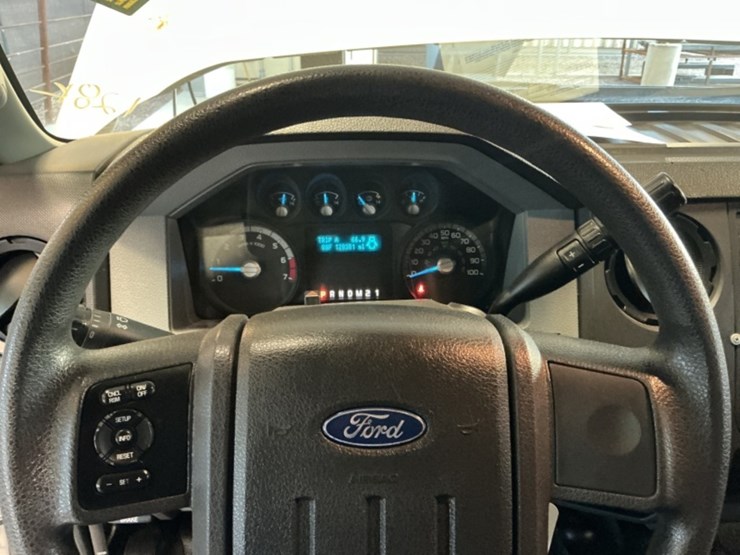 2012-ford-f350-image-18