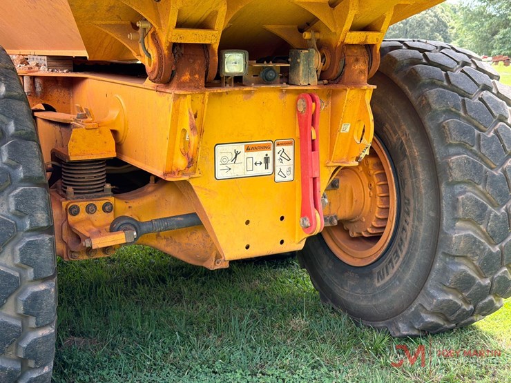 2022-volvo-a30g-image-21