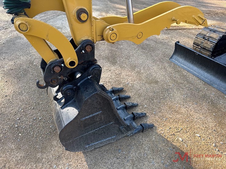 2021-caterpillar-305.5e2-image-9