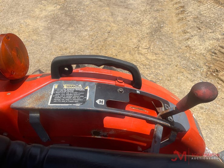 1997-kubota-b21-loader-backhoe-image-24