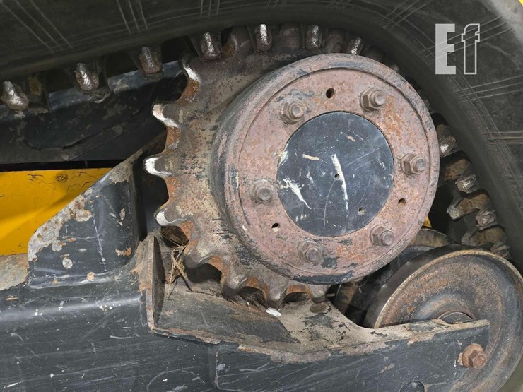 2020-jcb-3ts-8t-image-23