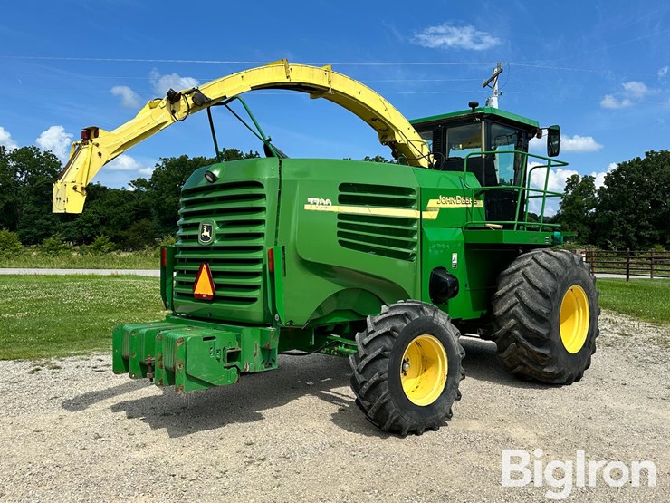 2004-john-deere-7700-image-5
