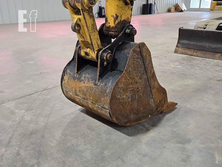 2021-caterpillar-306cr-image-11