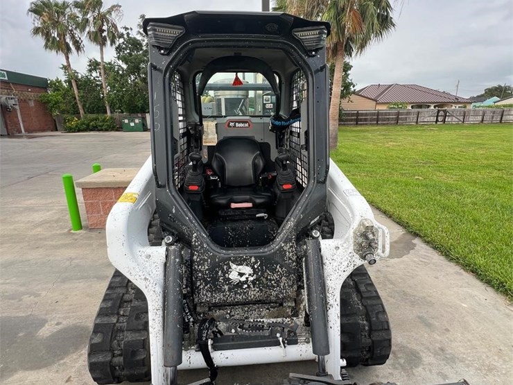 2025-bobcat-t66-image-3