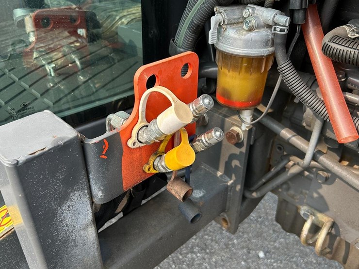 kubota-mx6000-image-16