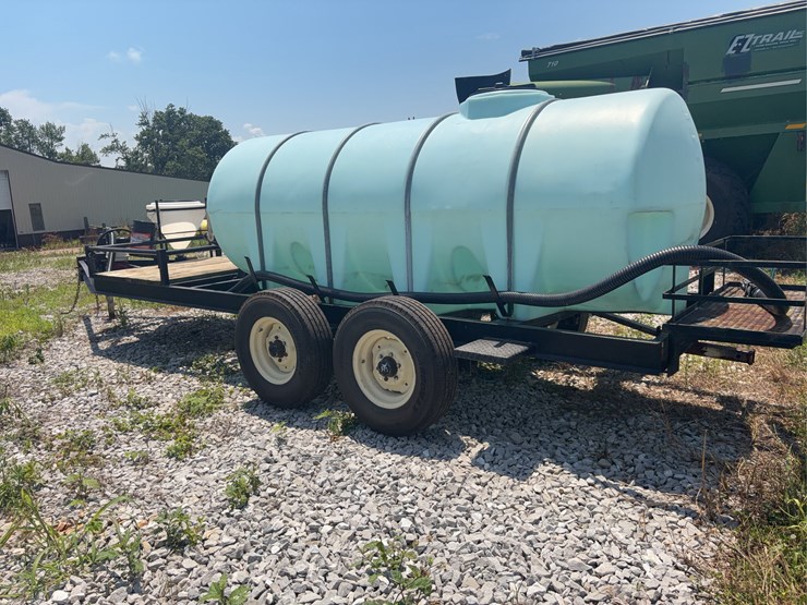 1000-gallon-nurse-tank-and-trailer-image-5