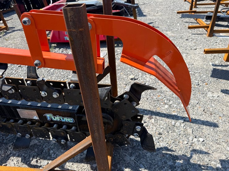 #2022-•-unused-future-d39-skid-steer-trencher-f-dkgj251299-inv#48940-image-5