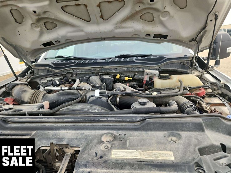 2019-ford-f550-image-30