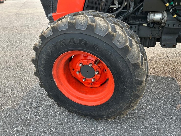 kubota-mx6000-image-16