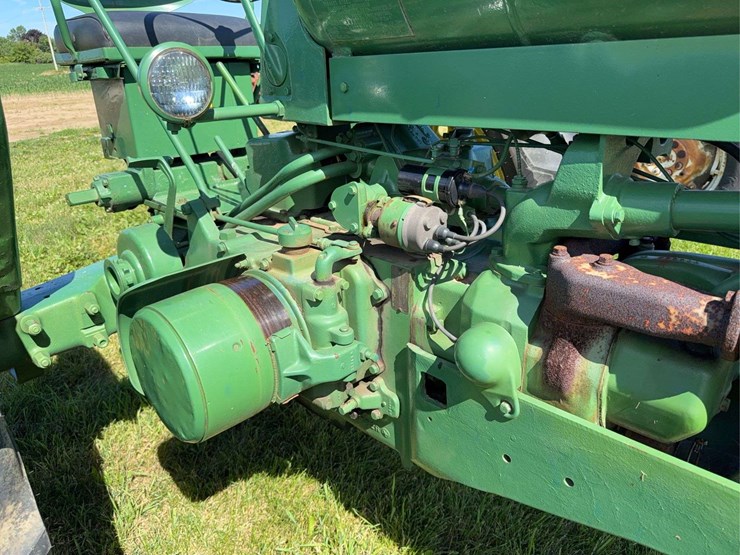 john-deere-50-image-19
