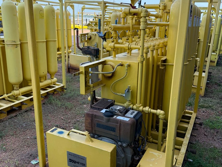 meyer-3k-wp-diesel-powered-4-station-accumulator-closing-unit,-skidded-image-4