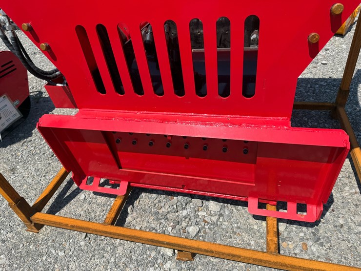 #2040-•-unused-future-skid-steer-block-crusher-ssj260319-inv#48936-image-12
