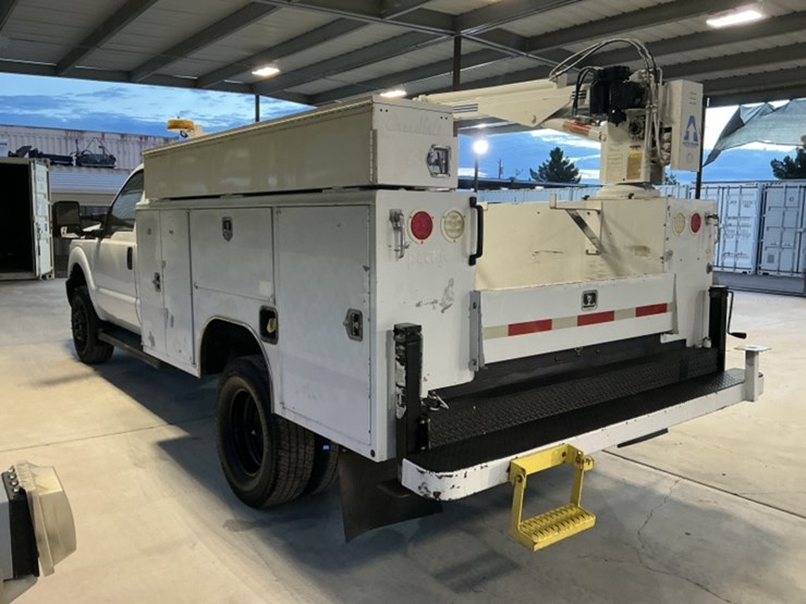 2015-ford-f350-image-5
