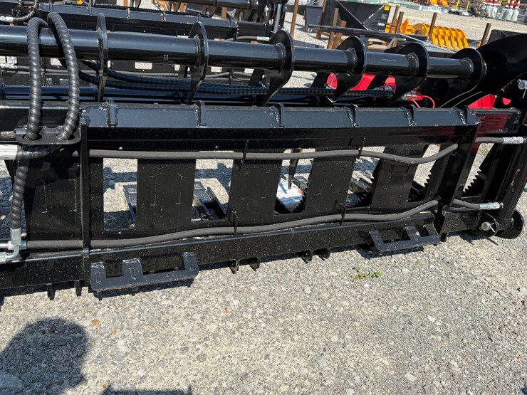 #2014-•-unused-future-clg72-70"-skid-steer-curved-log-grabber-c-hxzmq2605136-inv#48931-image-10