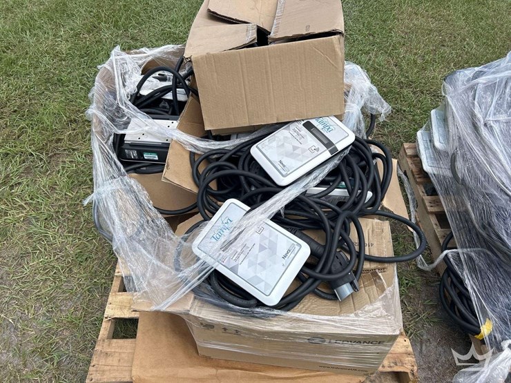 novacharge-electric-vehicle-charging-stations-image-7