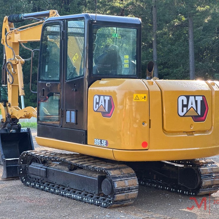 2021 CATERPILLAR 305.5E2