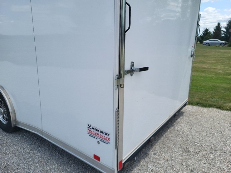 2022-united-enclosed-tandem-axle-bumper-trailer---nice-one-owner-image-20
