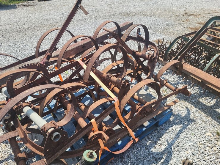 oliver-9'-harrow-image-6