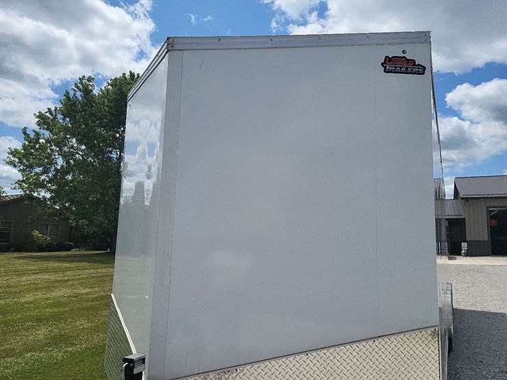 2022-united-enclosed-tandem-axle-bumper-trailer---nice-one-owner-image-10