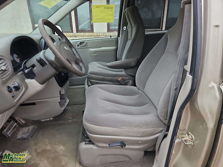 2005-dodge-grand-caravan-se-image-18