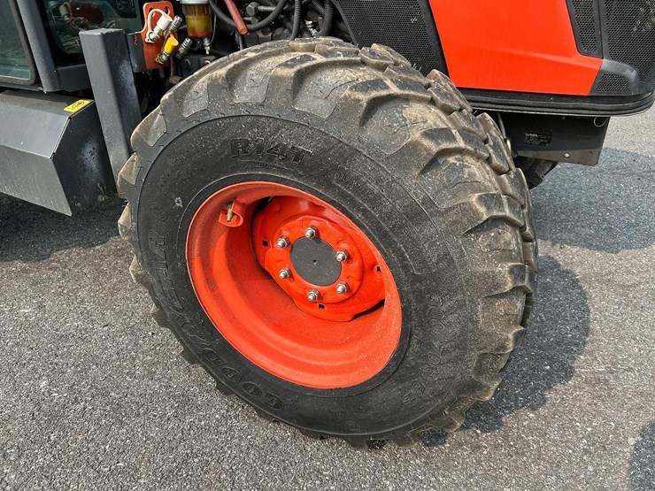 kubota-mx6000-image-21