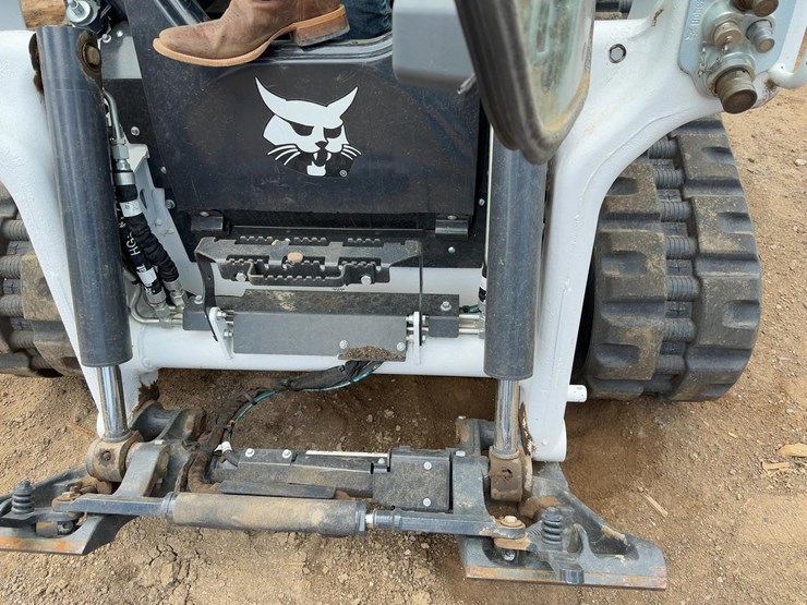 2025-bobcat-t66-image-4