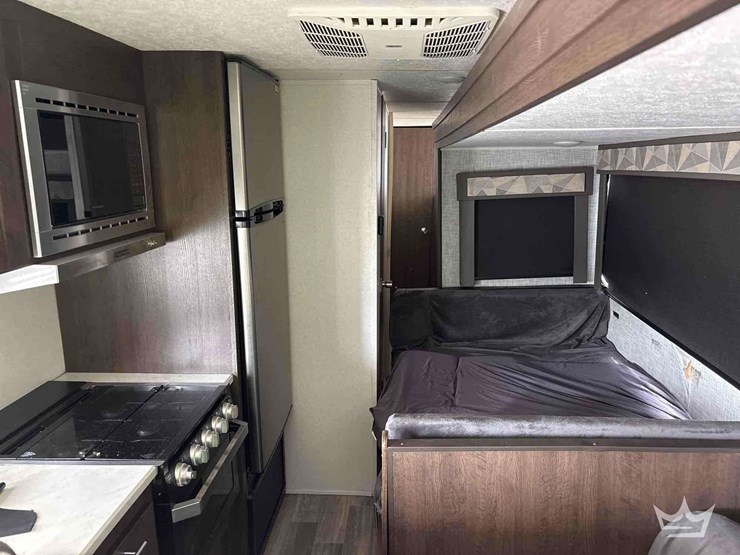 2019-forest-river-t/a-travel-trailer-image-35