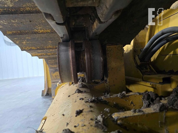 2022-caterpillar-d4-lgp-image-33