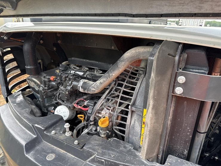 2023-bobcat-e88-image-88