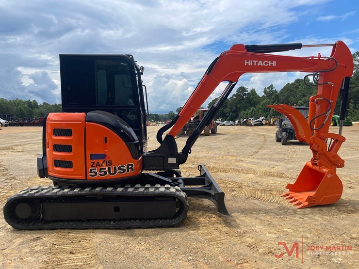 hitachi-zx55u-5a-image-5