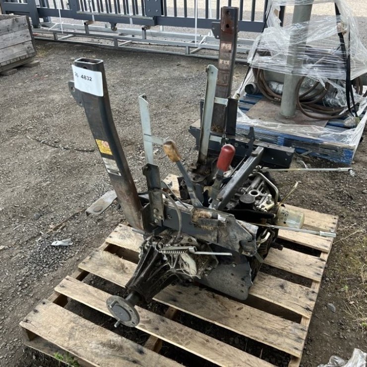 KUBOTA ZD321