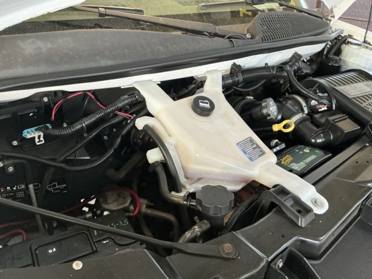2013-chevrolet-express-3500-image-13