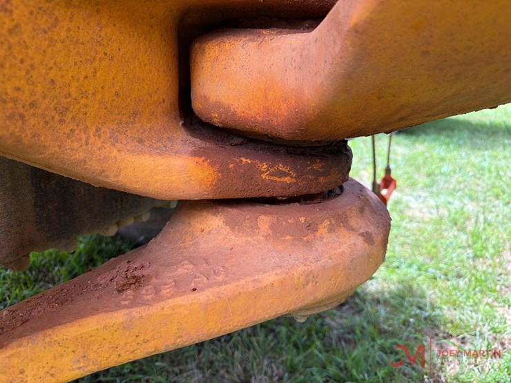 2022-volvo-a30g-image-12