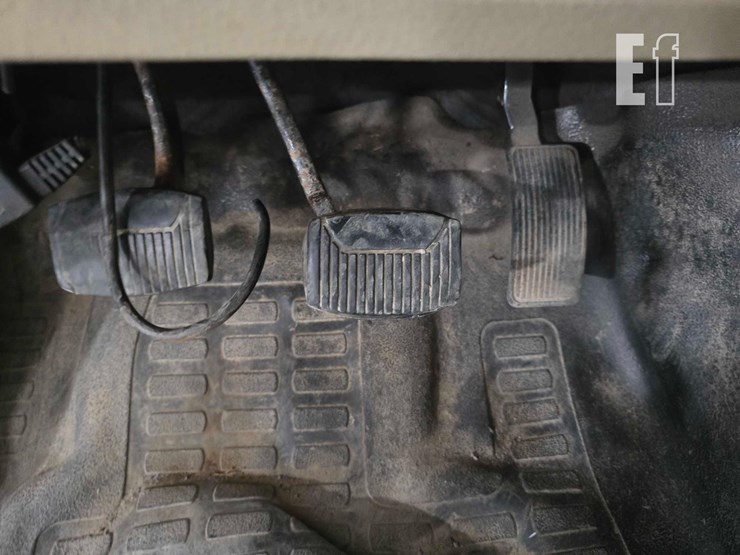 2009-ford-f550-image-14