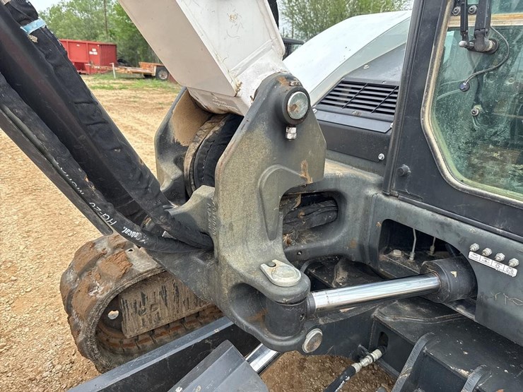 2023-bobcat-e88-image-42