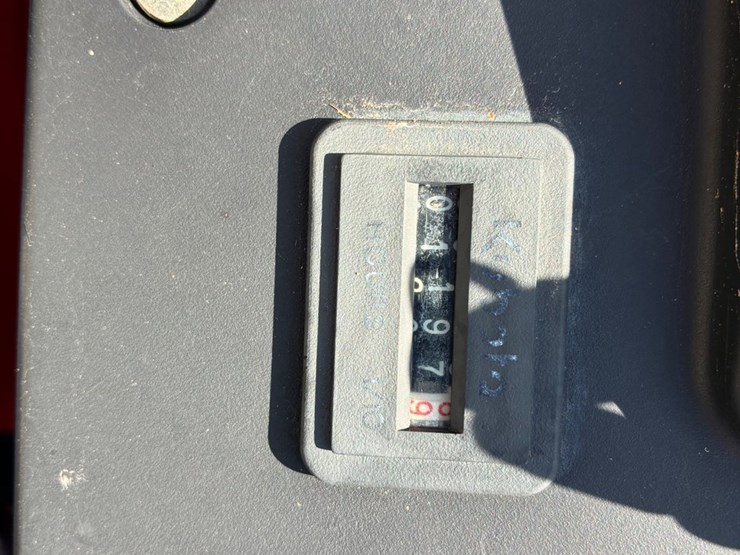 kubota-zd326s-image-10
