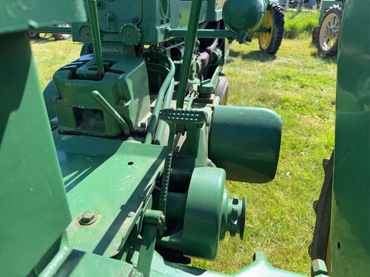 john-deere-50-image-7