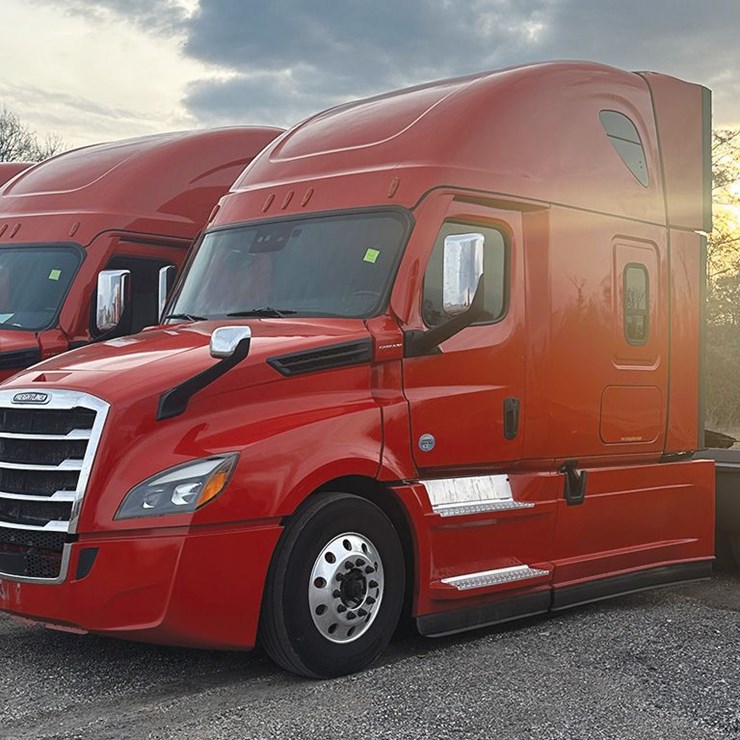 2024 FREIGHTLINER CASCADIA 126