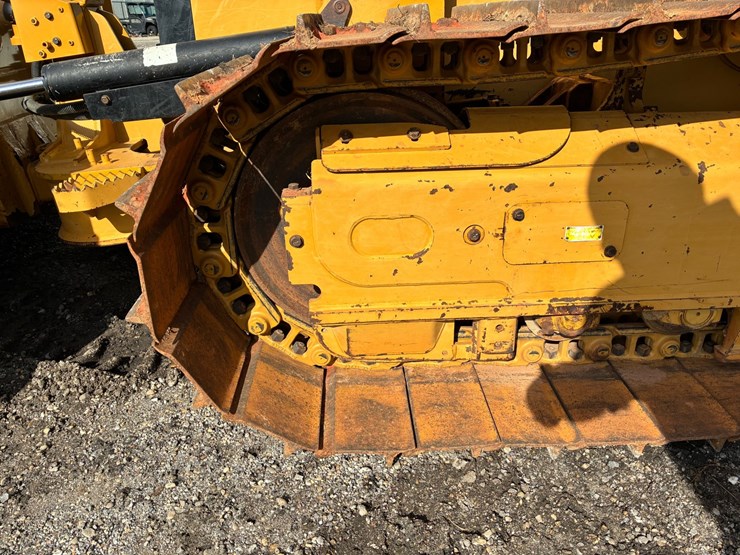 2014-caterpillar-d3k2-lgp-image-7