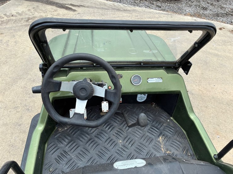 #20210-•-mossimo-mini-jeep-image-7