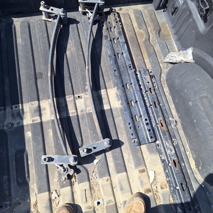 F250 camper package springs and 5th wheel Rails