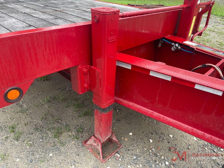 2023-towmastert-40lp-tag-trailer-image-15