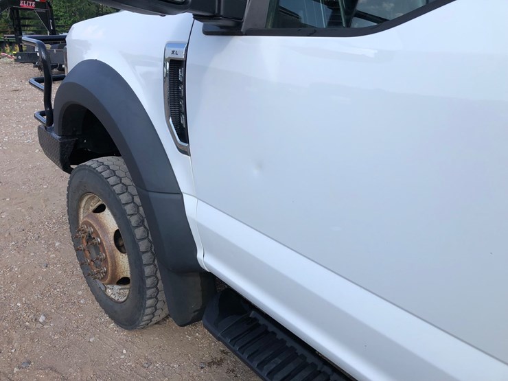 2019-ford-f550-image-12
