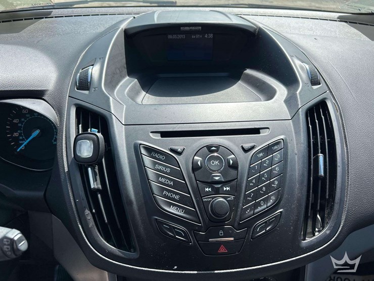2013-ford-escape-image-16