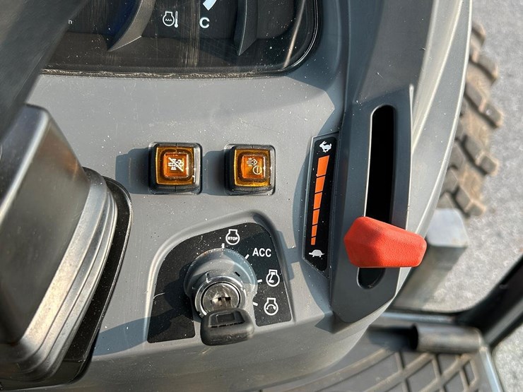 kubota-mx6000-image-33